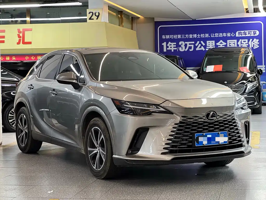 Lexus RX — фото 2
