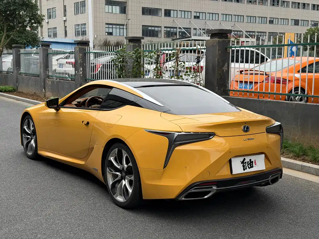 Lexus LC — фото 6