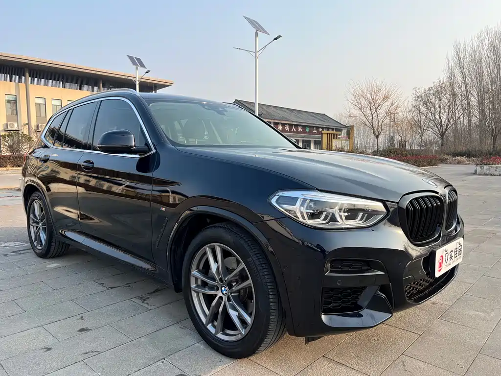 BMW X3 — фото 3