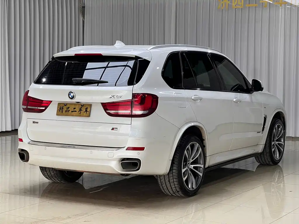 BMW X5 (Import) — фото 7