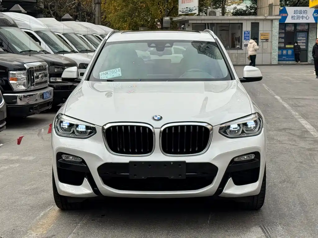 BMW X3 — фото 2