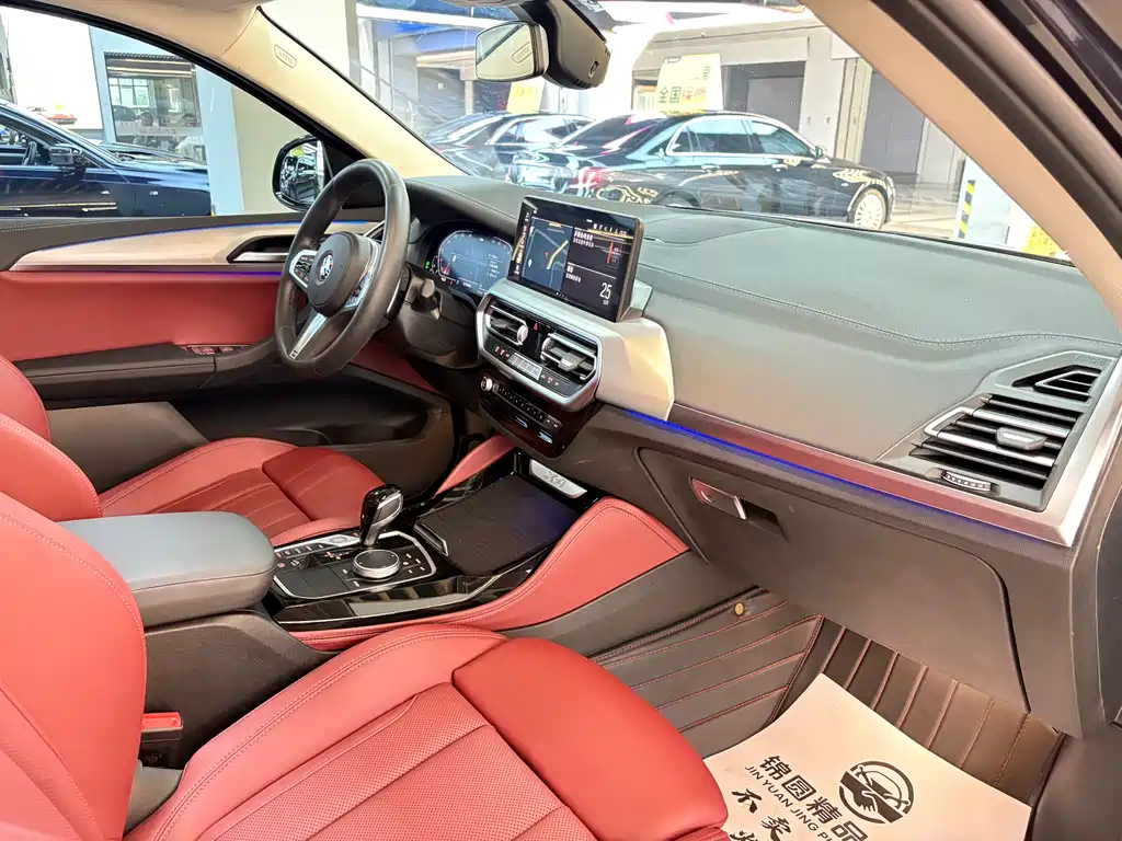 BMW X4 — фото 17