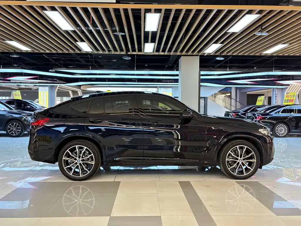 BMW X4 — фото 6