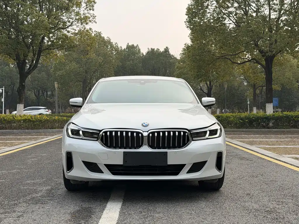 BMW 6 Series GT — фото 2