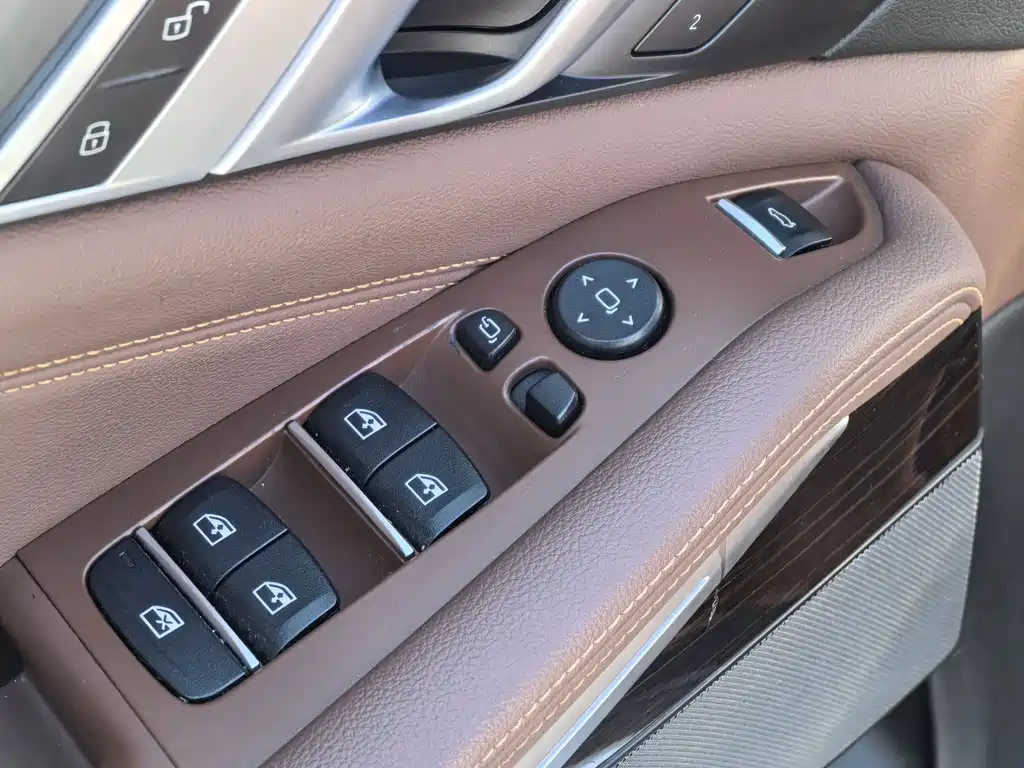 BMW X5 (Import) — фото 24