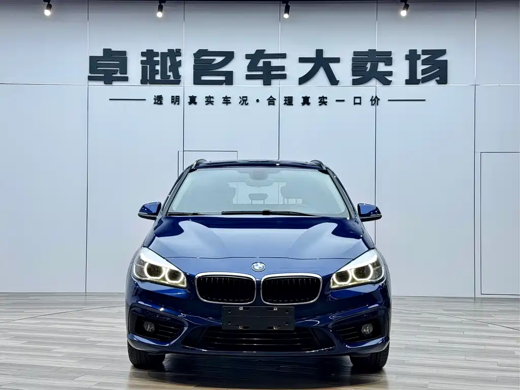 BMW 2 Series Active Tourer — фото 2