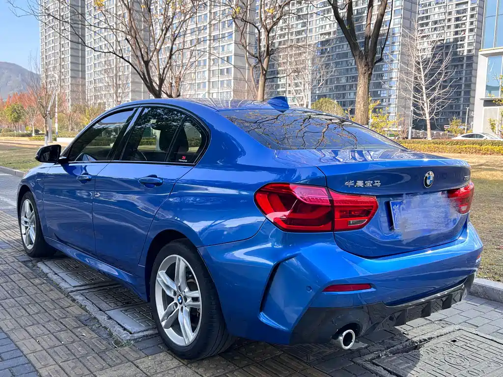 BMW 1 Series — фото 16