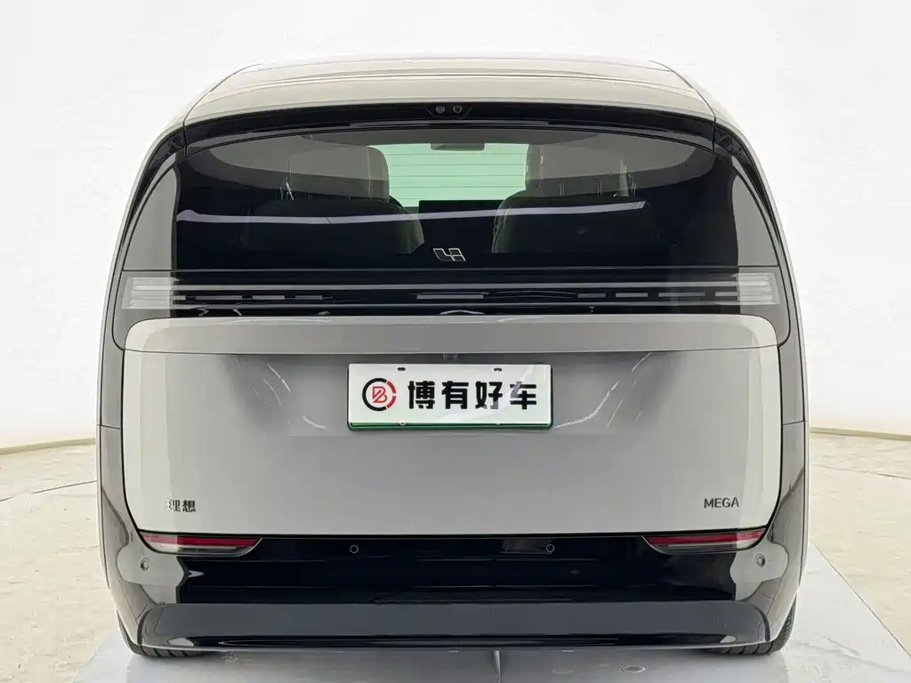 Li Auto Li MEGA — фото 14