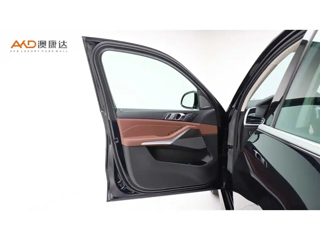 BMW X5 (Import) — фото 10