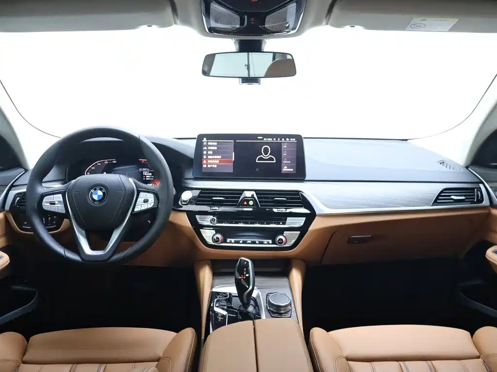 BMW 6 Series GT — фото 13