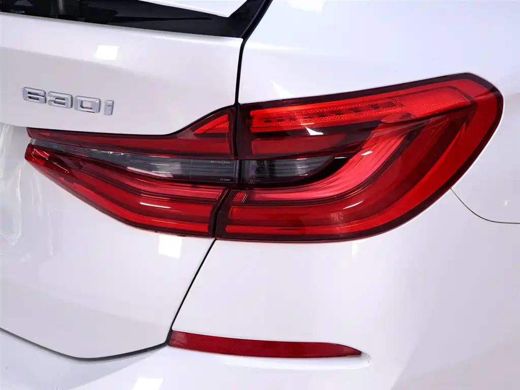BMW 6 Series GT — фото 9