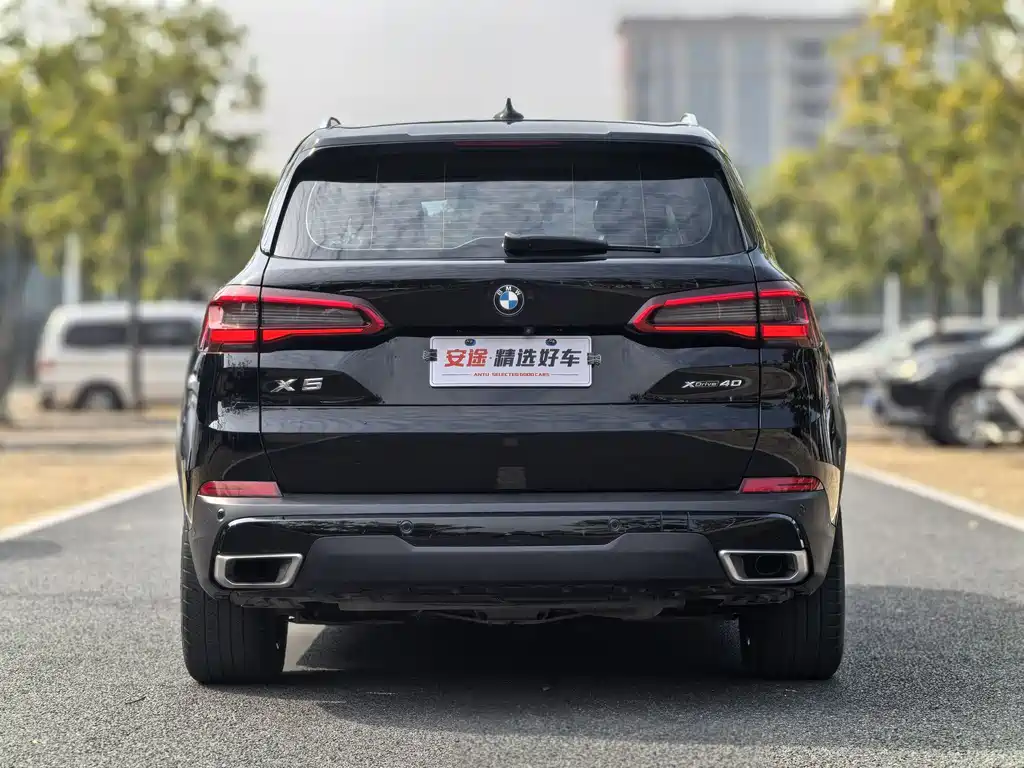 BMW X5 (Import) — фото 4