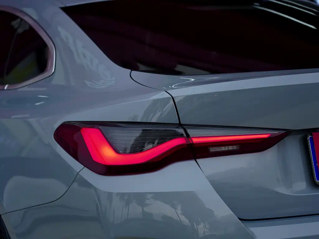 BMW 4 Series — фото 4