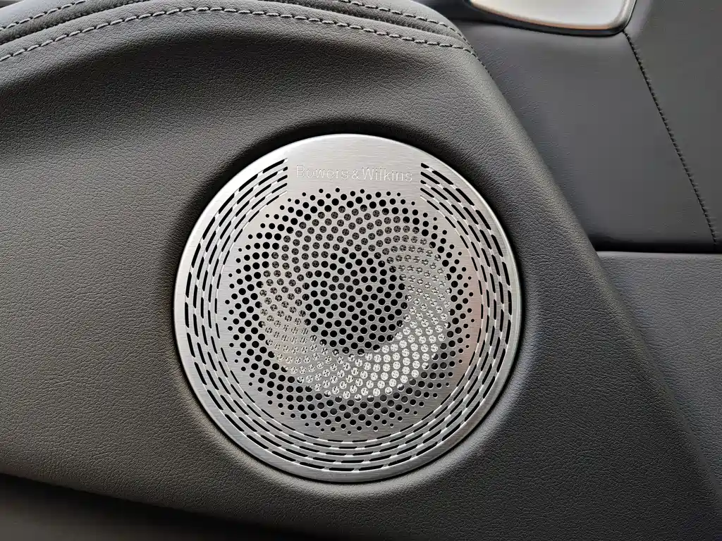 BMW XM — фото 7