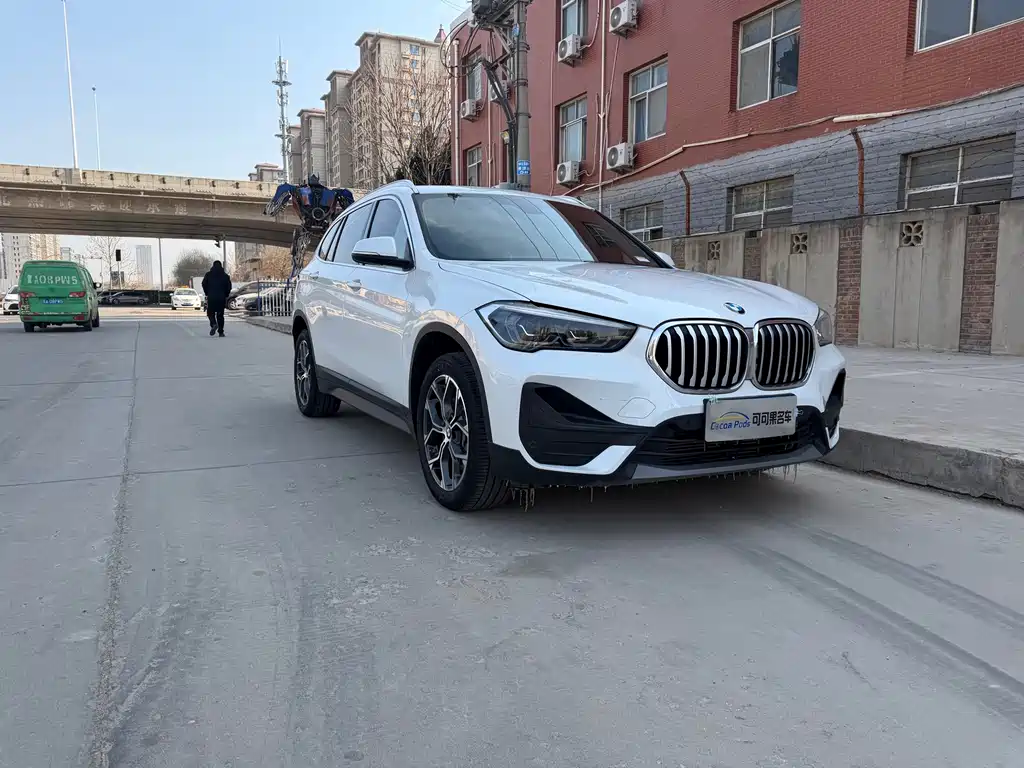 BMW X1 — фото 2
