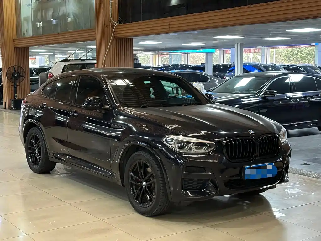 BMW X4 — фото 3