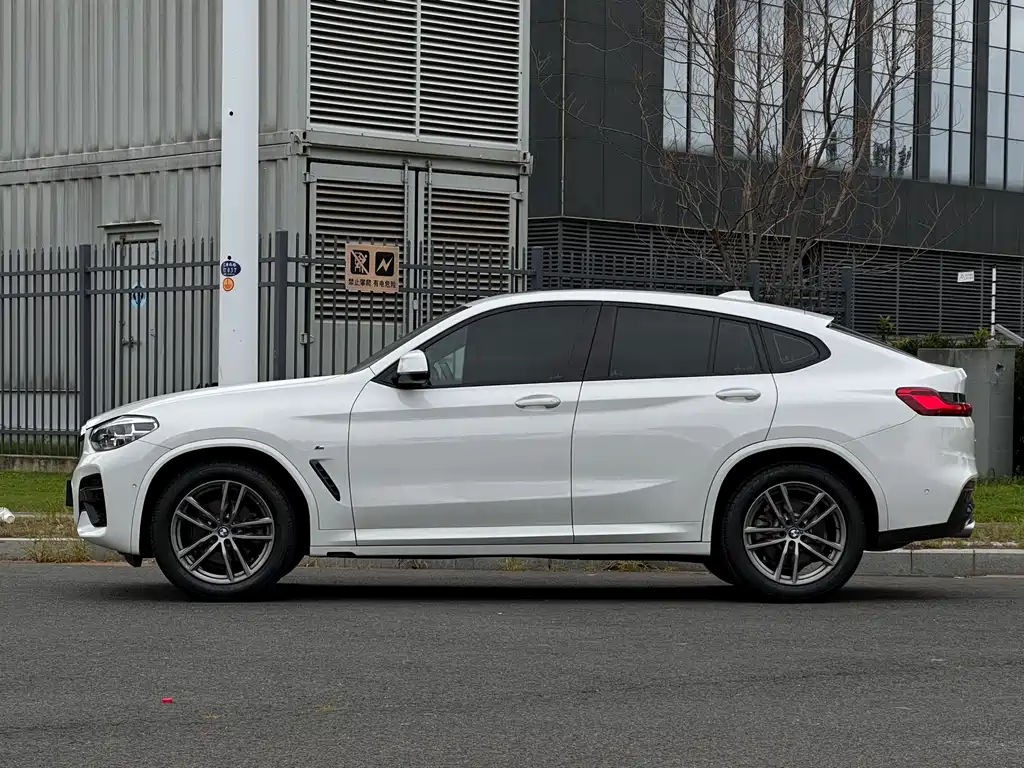 BMW X4 — фото 3