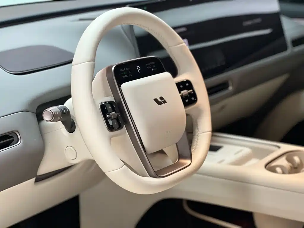 Li Auto Li i6 — фото 6