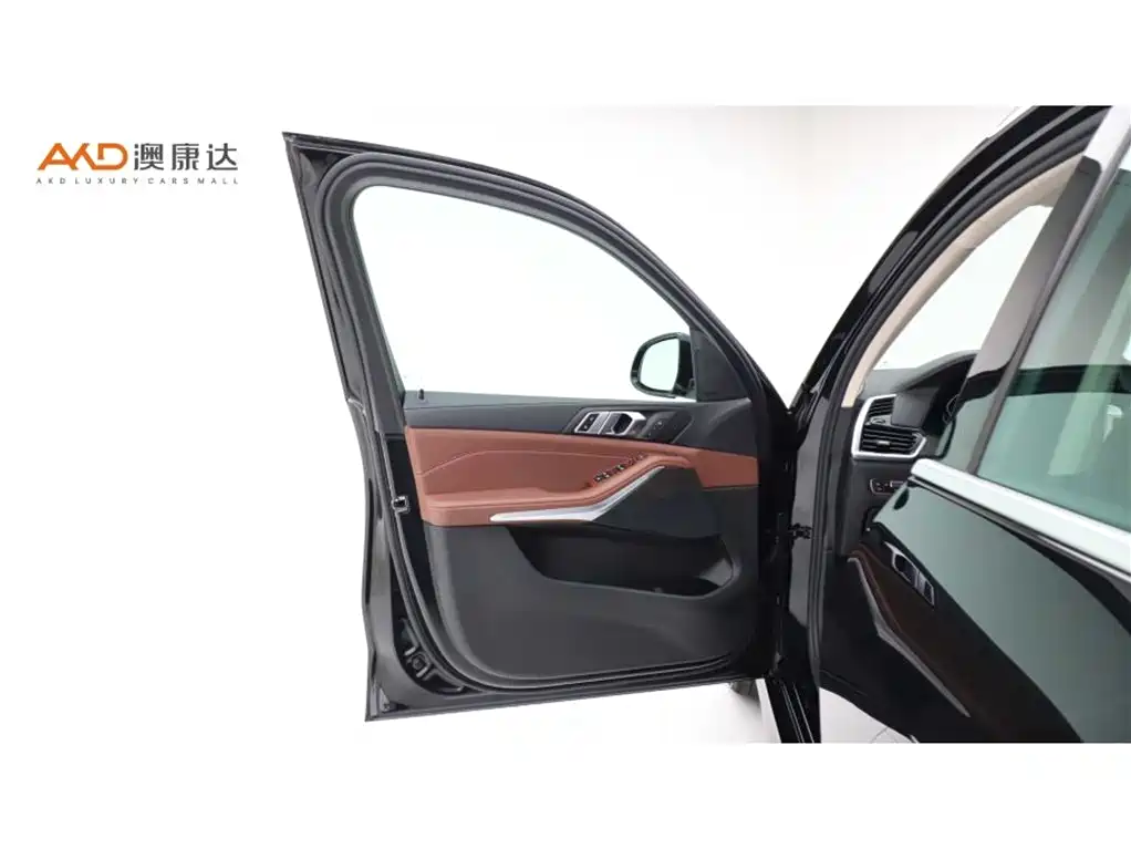 BMW X5 (Import) — фото 10