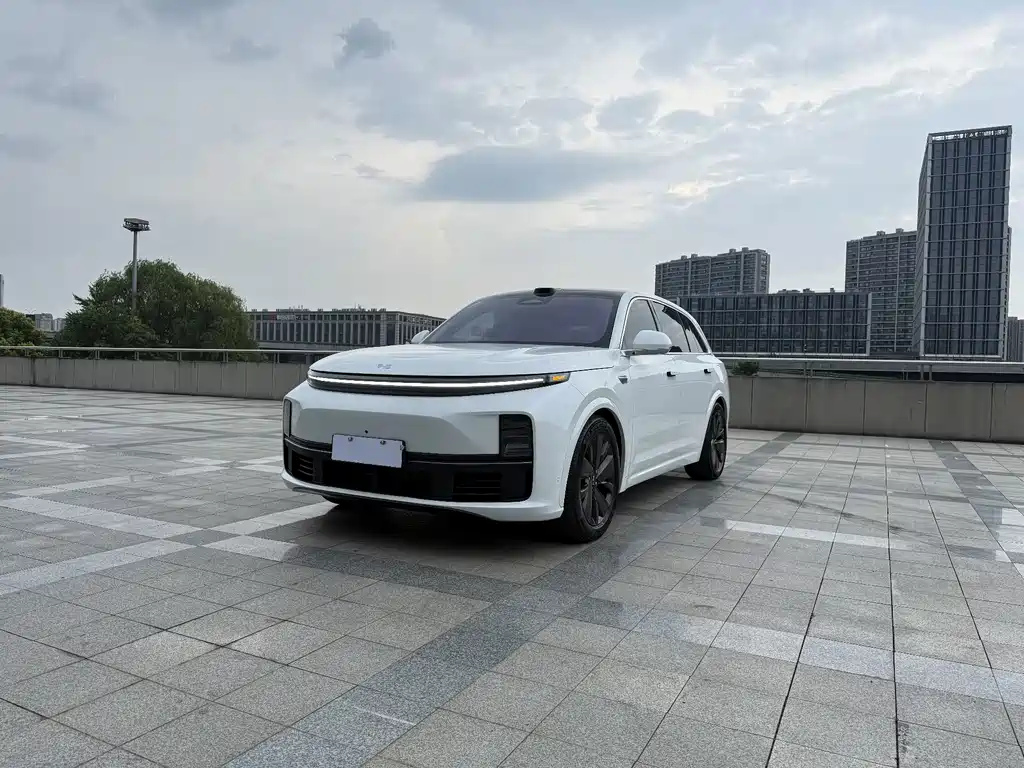 Li Auto Li L7