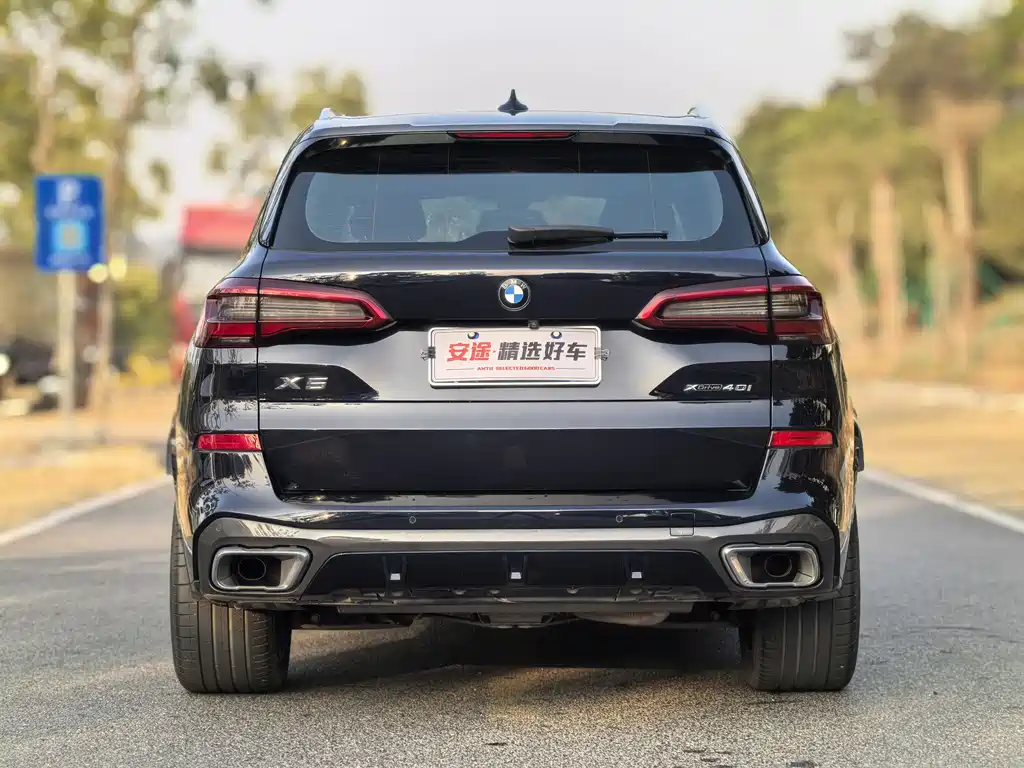 BMW X5 (Import) — фото 4