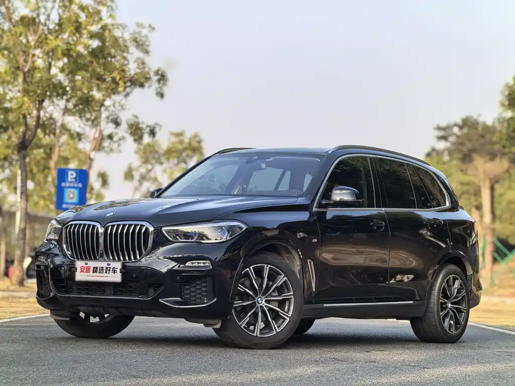 BMW X5 (Import)