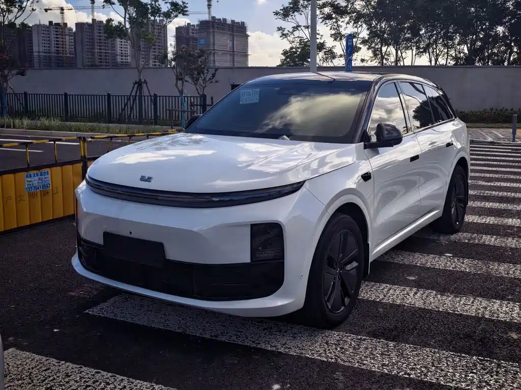 Li Auto Li L6