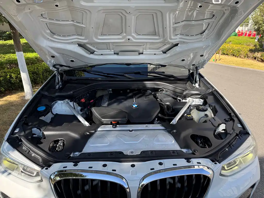 BMW X3 — фото 26