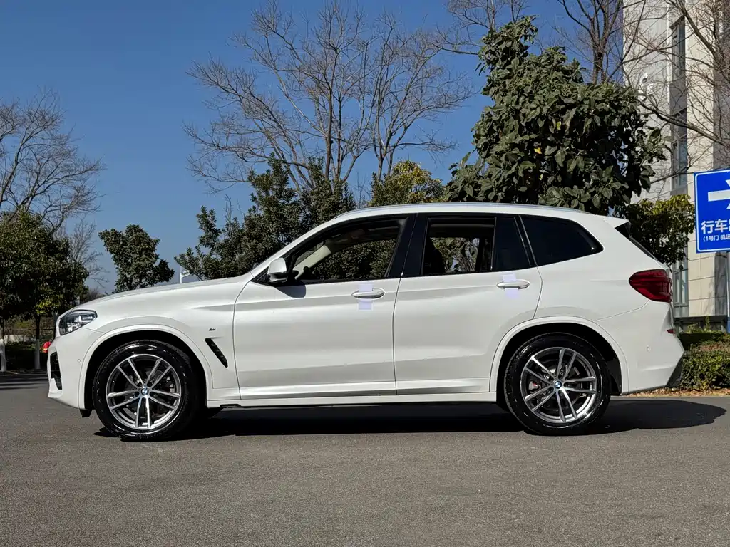 BMW X3 — фото 4