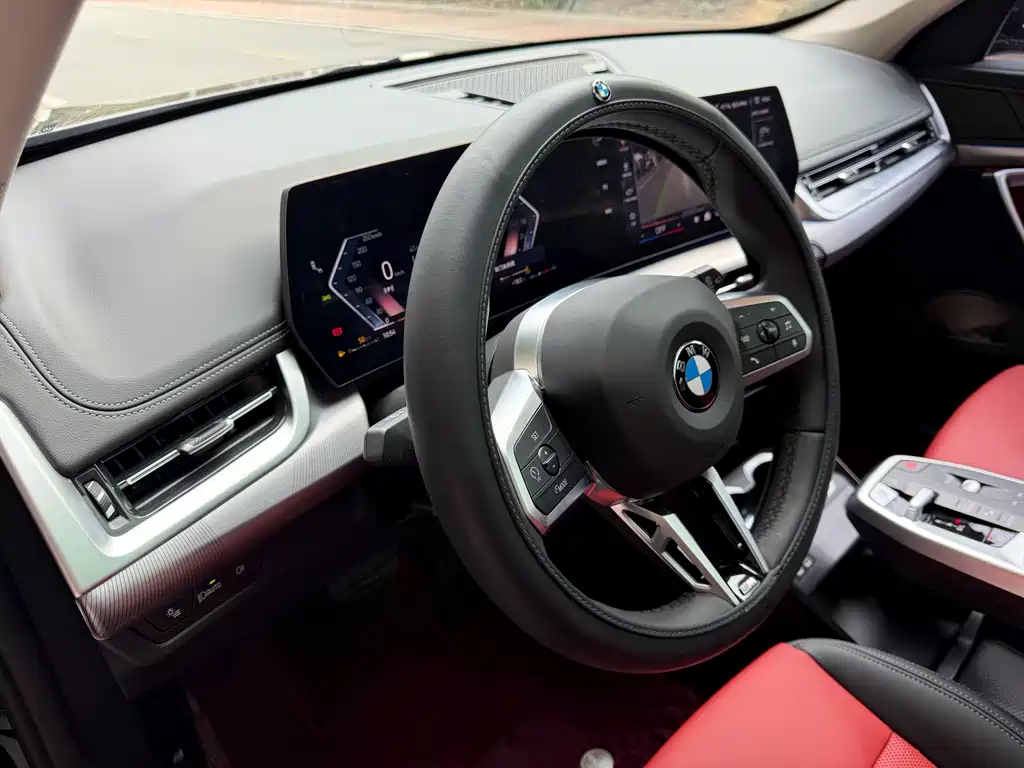 BMW X1 — фото 23