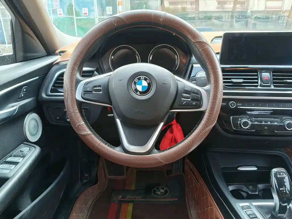 BMW 1 Series — фото 15