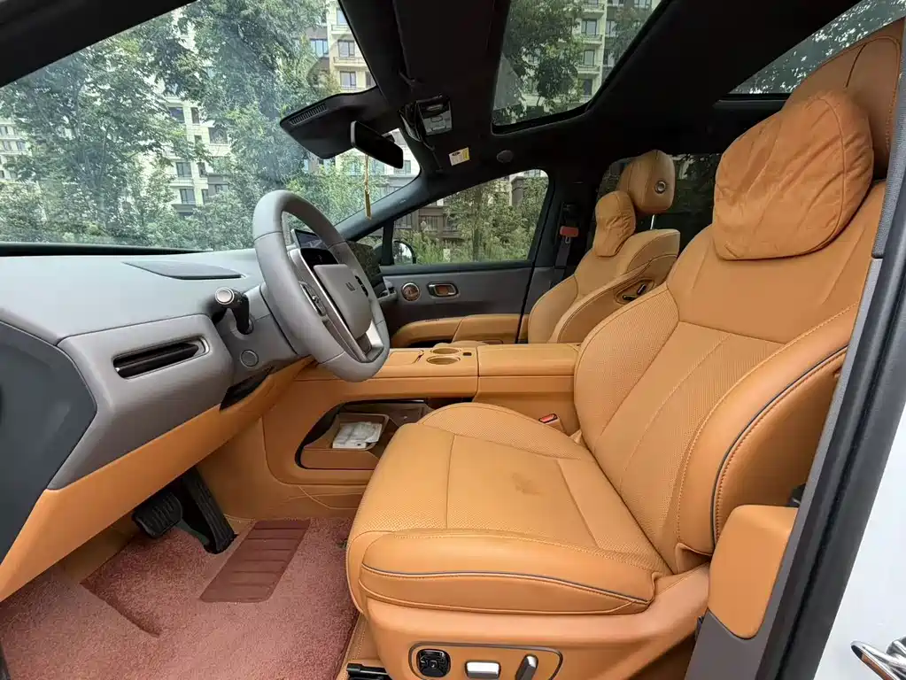 Li Auto Li i8 — фото 8
