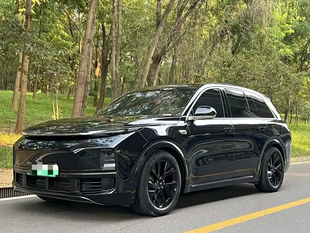 Li Auto Li L8