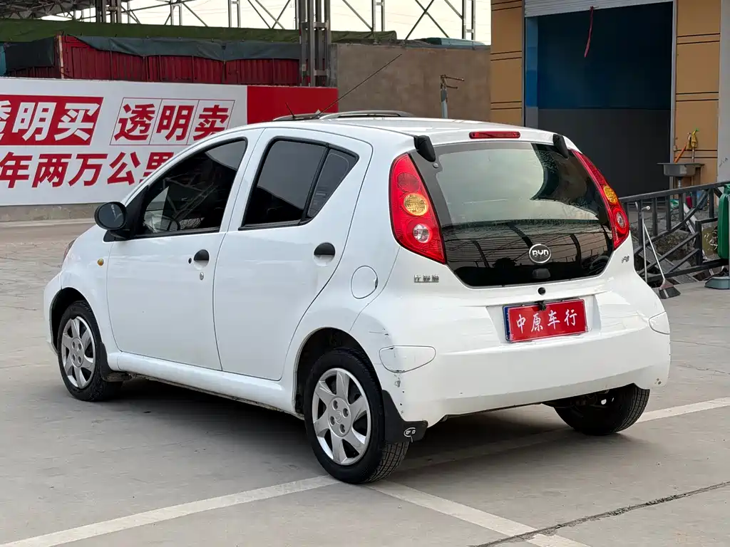 BYD F0 — фото 18