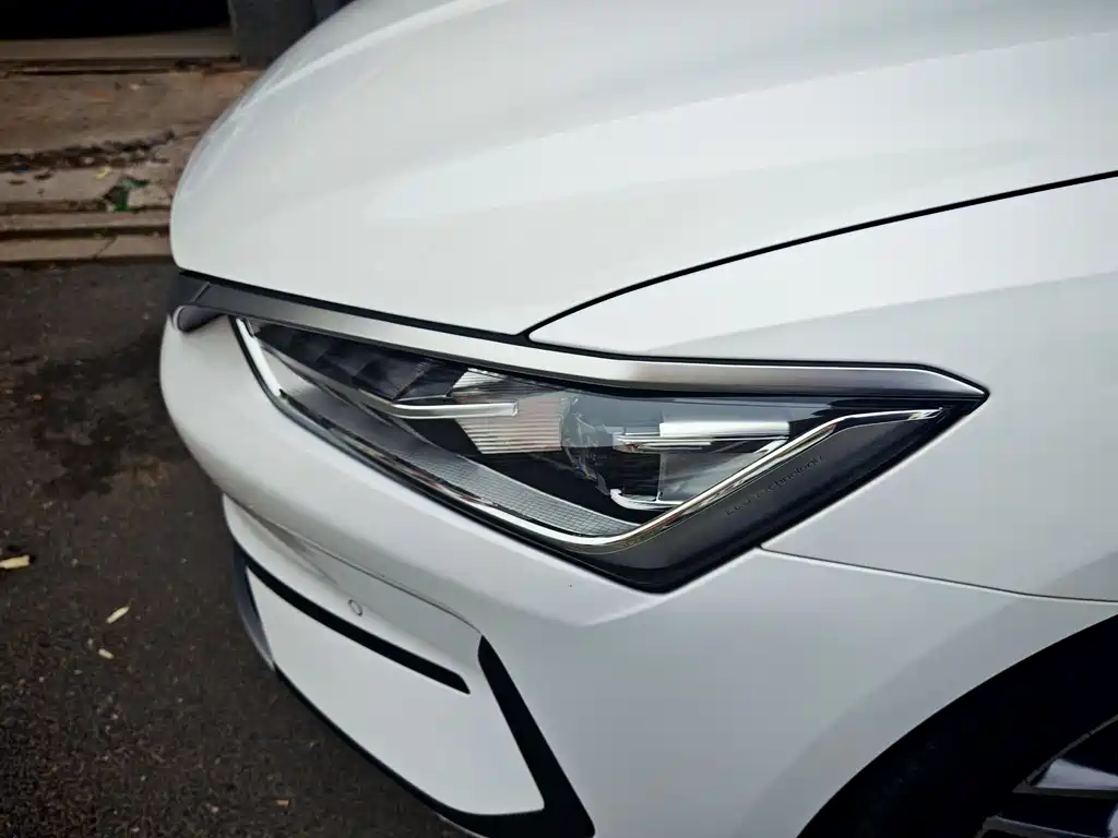 BYD Qin PLUS — фото 15