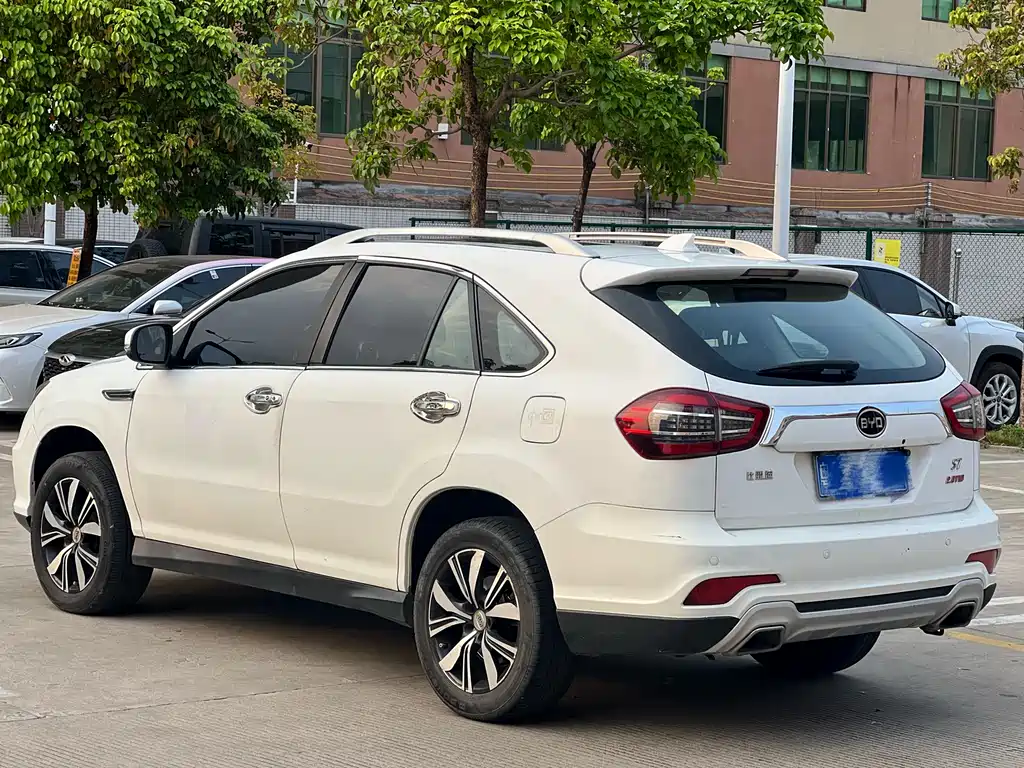 BYD S7 — фото 14