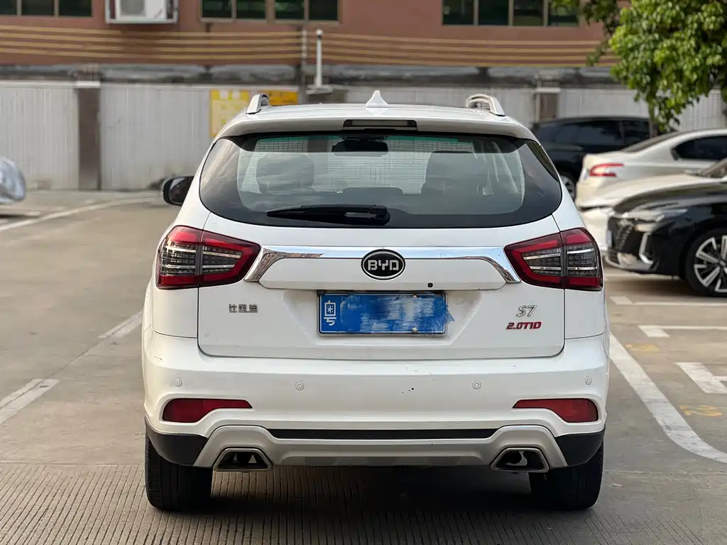 BYD S7 — фото 3