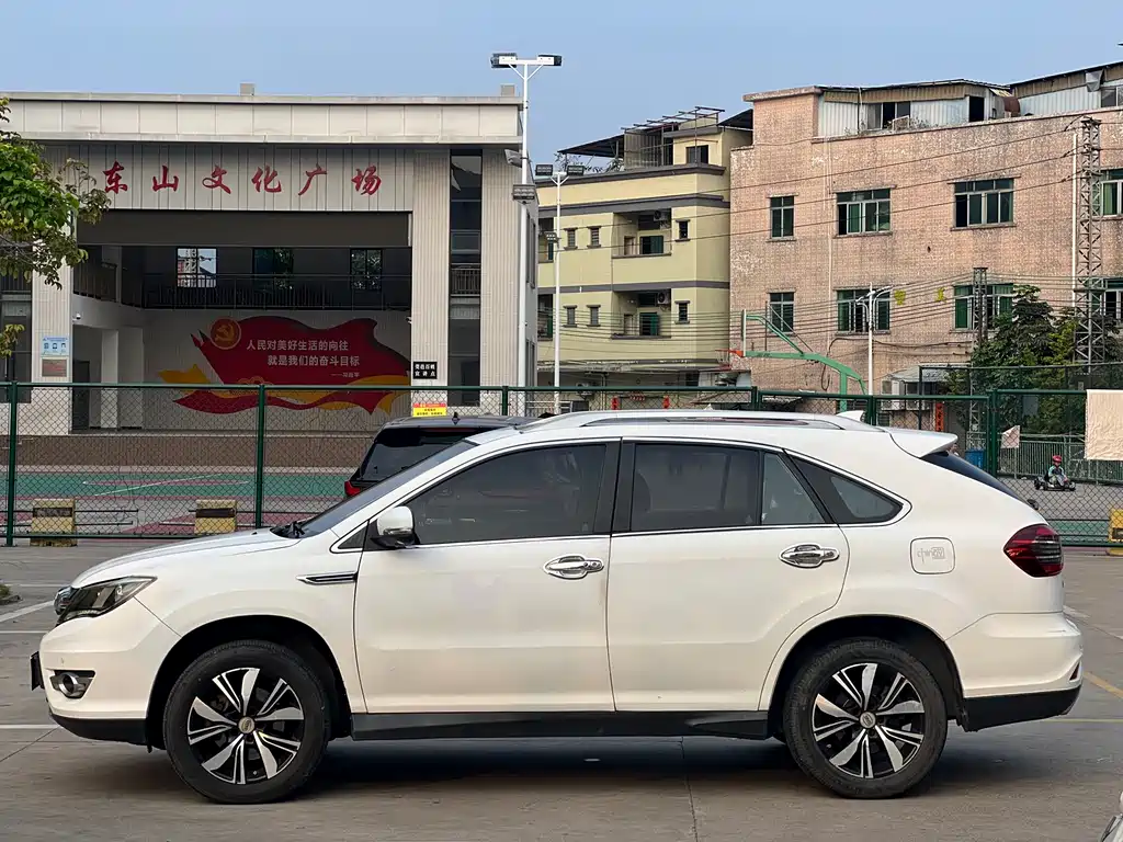 BYD S7 — фото 4