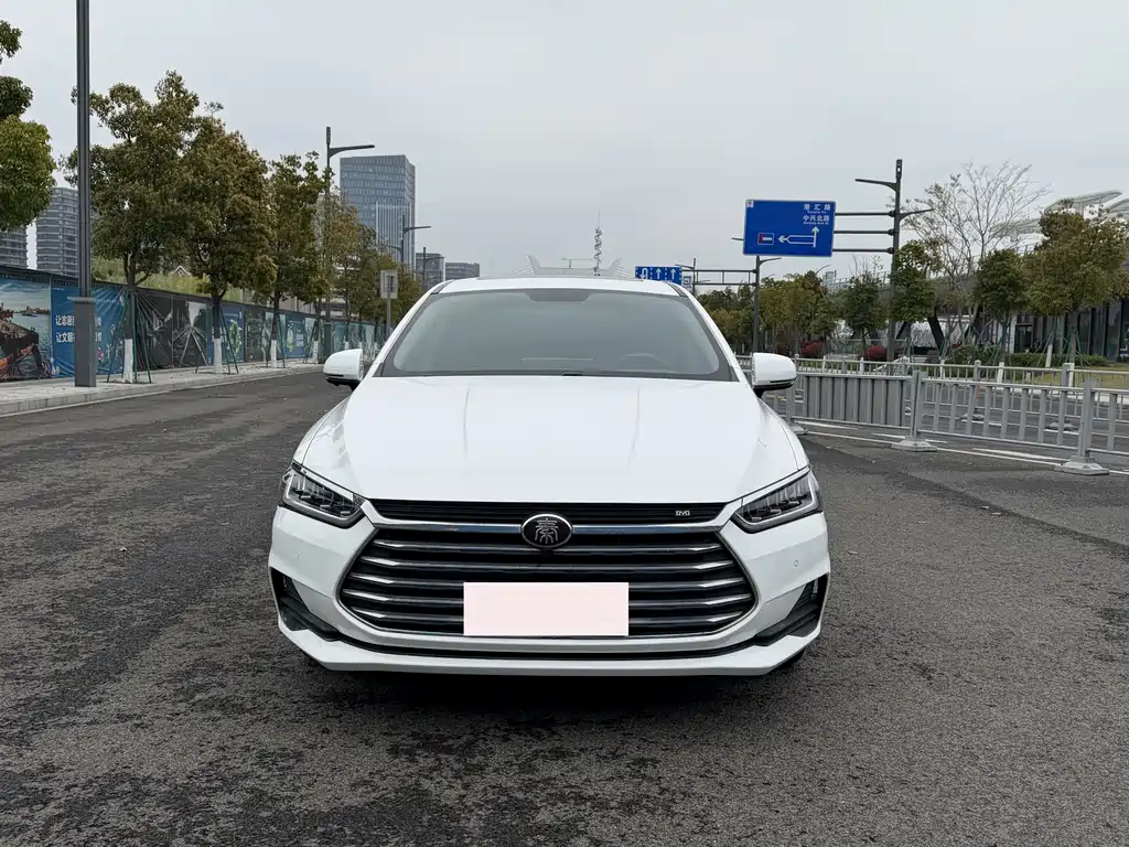BYD Qin Pro — фото 2