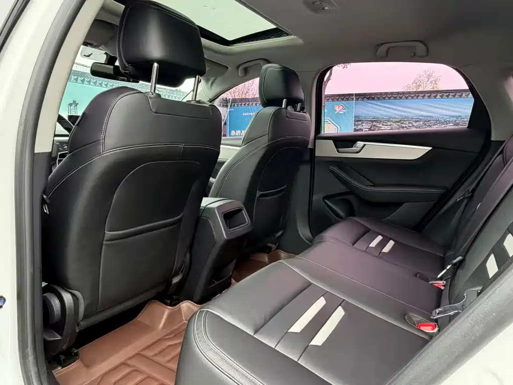 BYD Qin Pro — фото 5