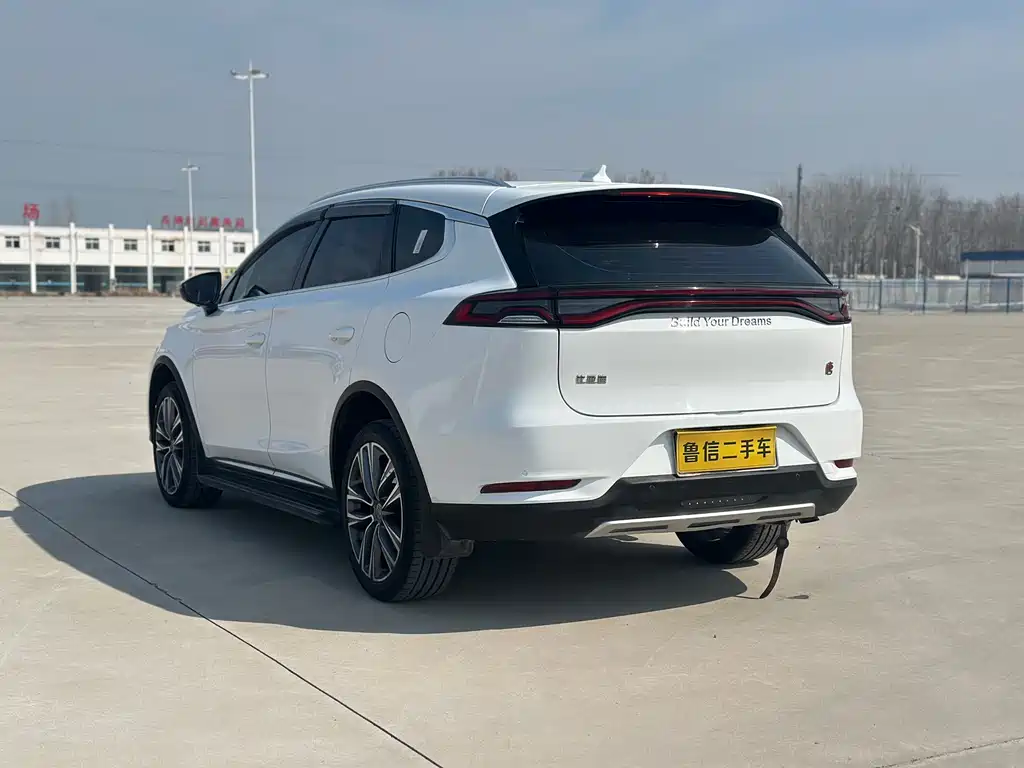 BYD Tang — фото 12