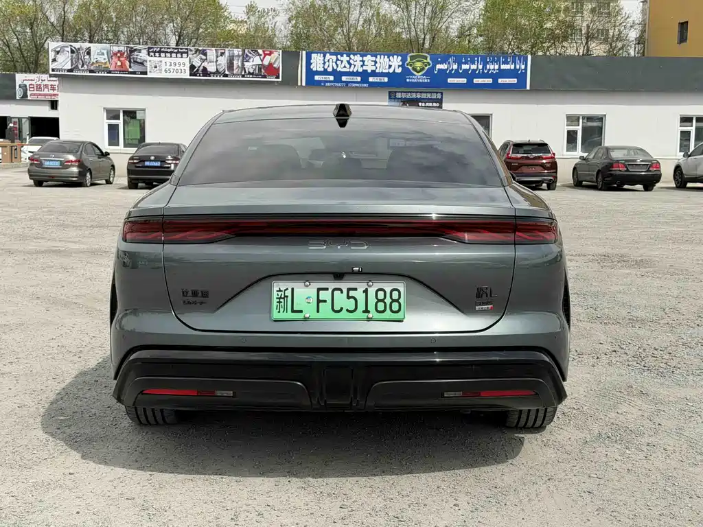 BYD Han L — фото 8