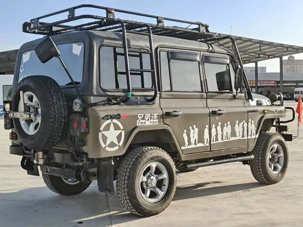 BAW 212 Classic — фото 9