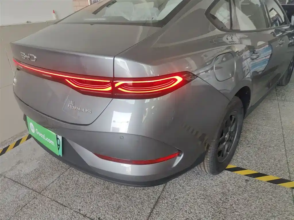 BYD Qin PLUS — фото 24