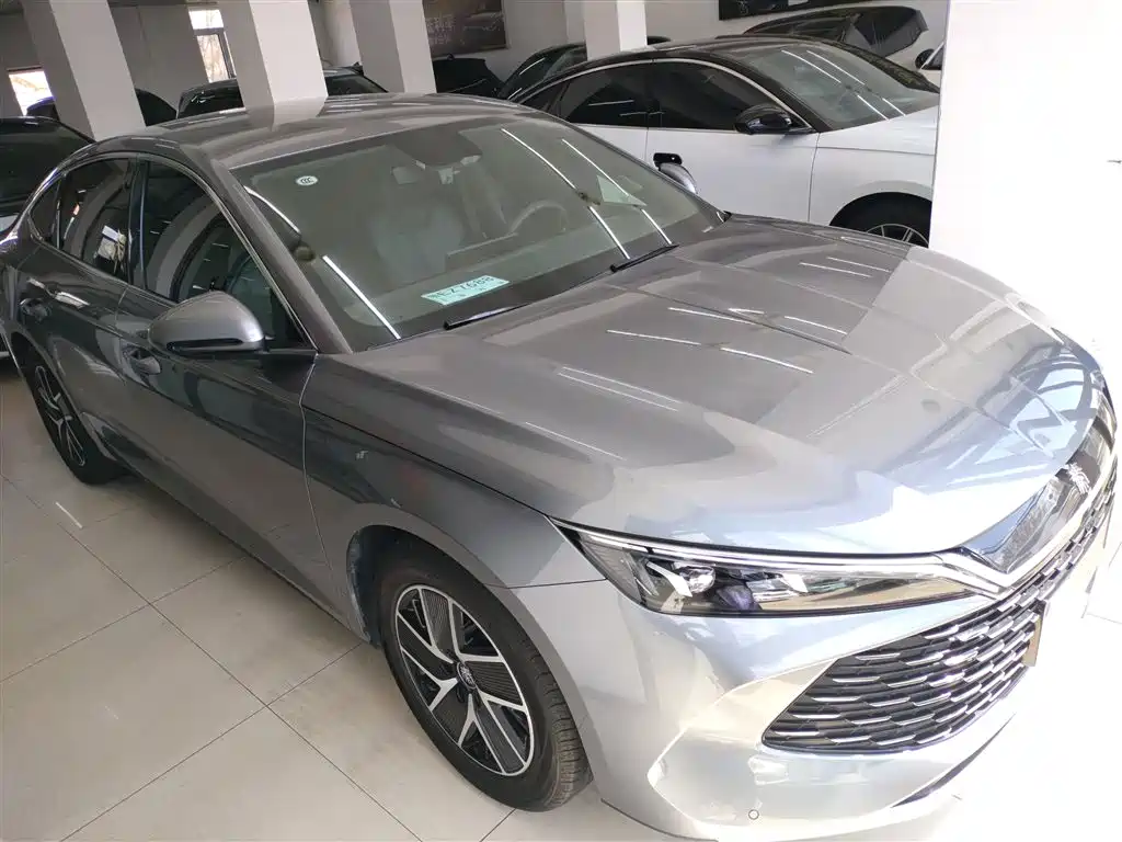 BYD Qin L — фото 4