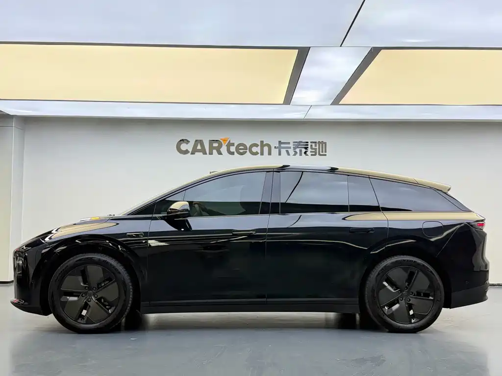 Li Auto Li i6 — фото 3