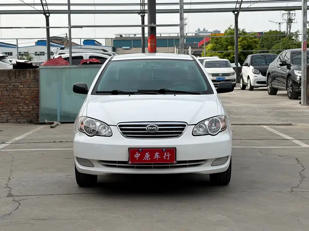 BYD F3 — фото 2