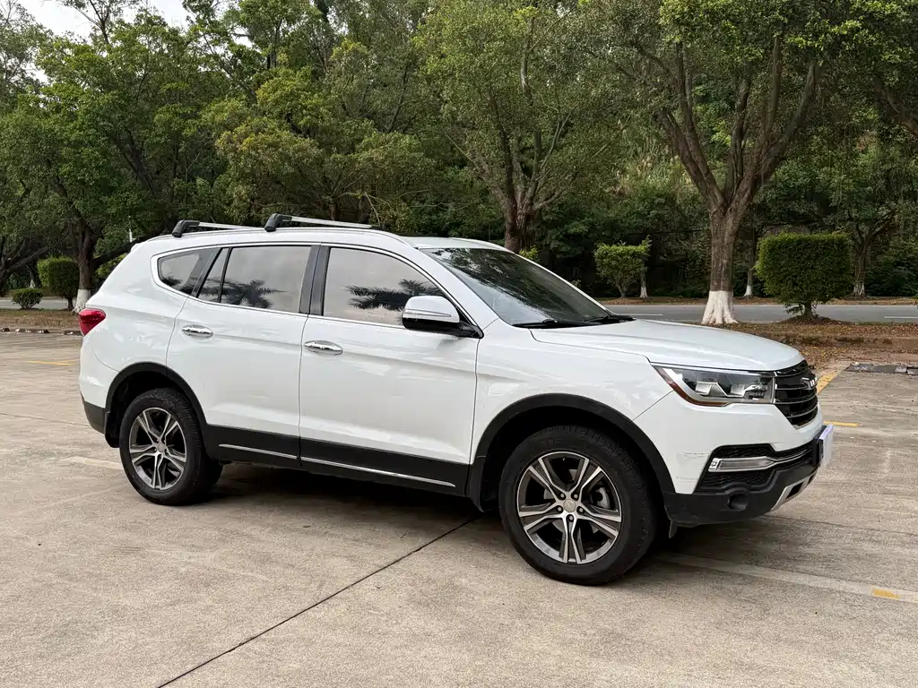 Lifan X80 — фото 3