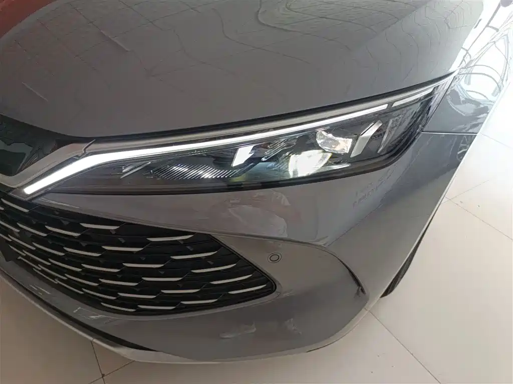 BYD Qin L — фото 24