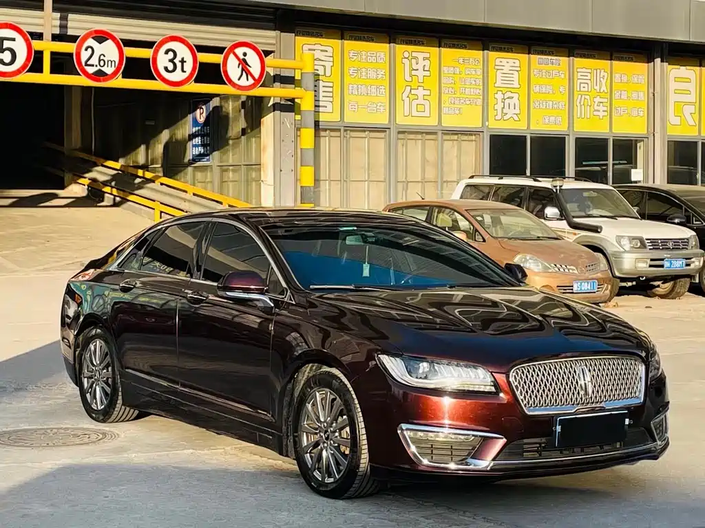 Lincoln MKZ